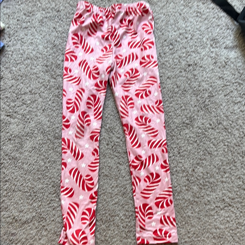 Mila & Rose candy cane leggings size 5/6